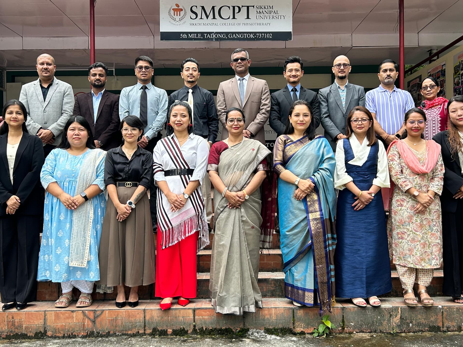 SMU Online Faculties