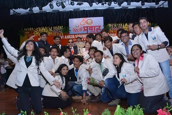 Devi Ahilya Vishwavidyalaya Celebration