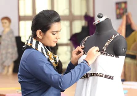 Amity University Lucknow Practical