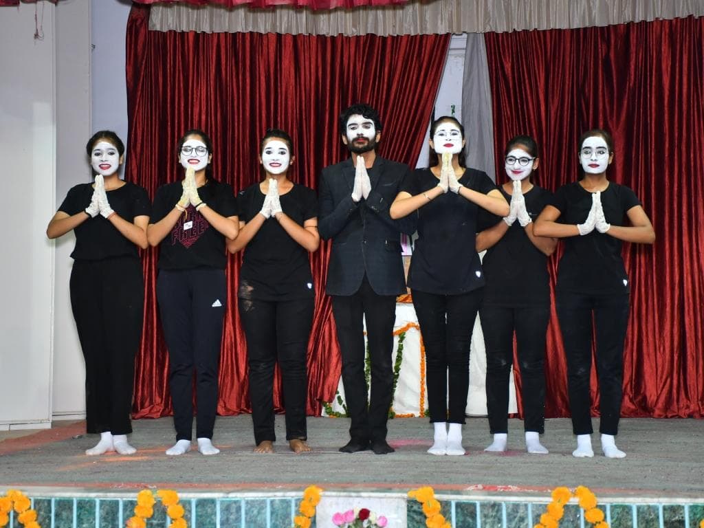 IASE Deemed University Cultural Performance