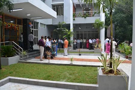 Anna University Distance Education – Courses, Fees & Admission 2025 Campus Image 2
